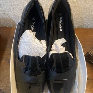 Women's Black Patent Flats